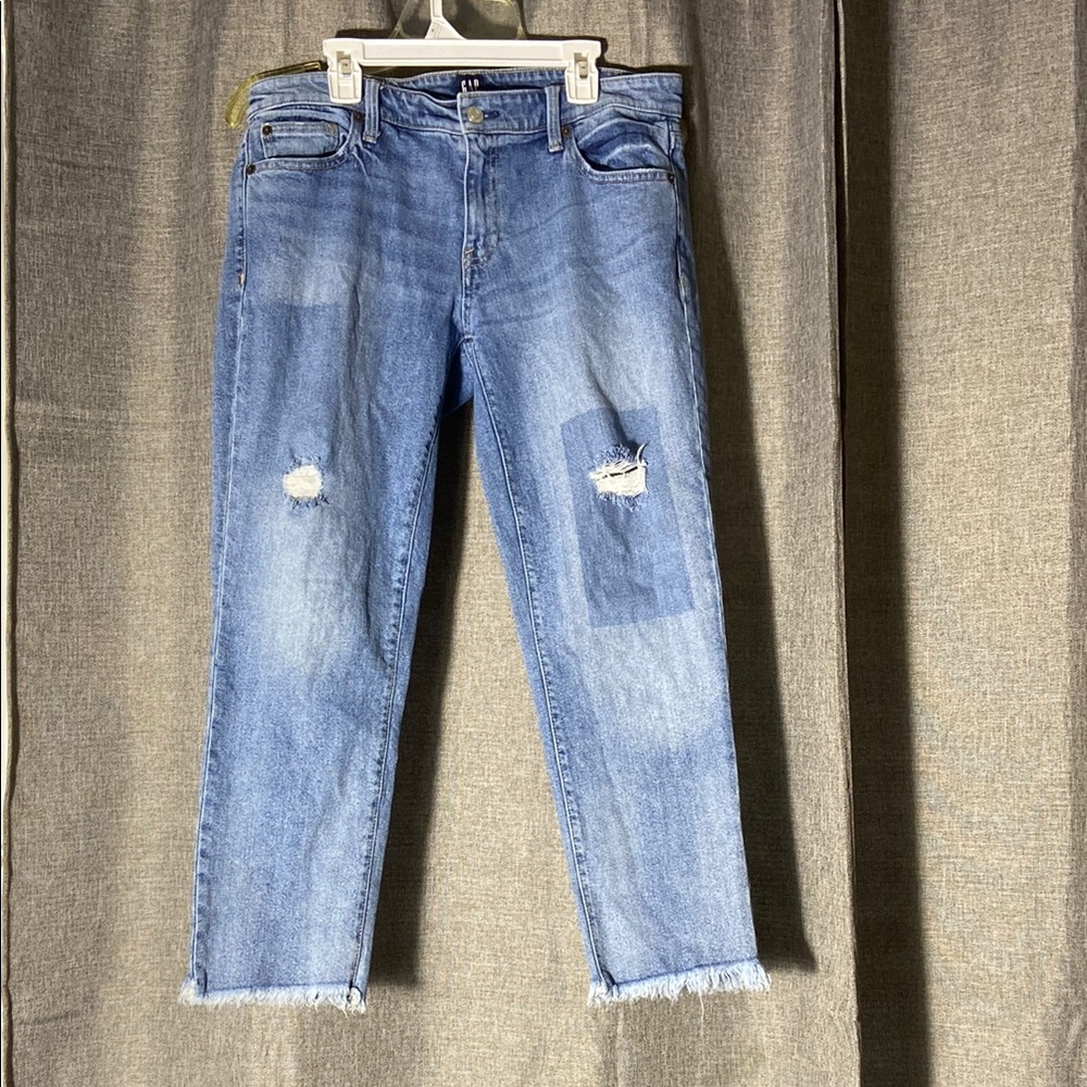 GAP Girlfriend Cropped Jeans with Distressed Details